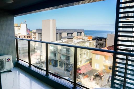 Apartamento Smart Farol Da Barra - Vista Mar Com Varanda Arejada Salvador de Bahía Exterior foto